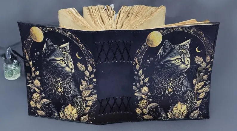 Vintage Leather Journal Notebook Nahkainen Päiväkirja Kissa ja kuu | MNM HANDICRAFTS
