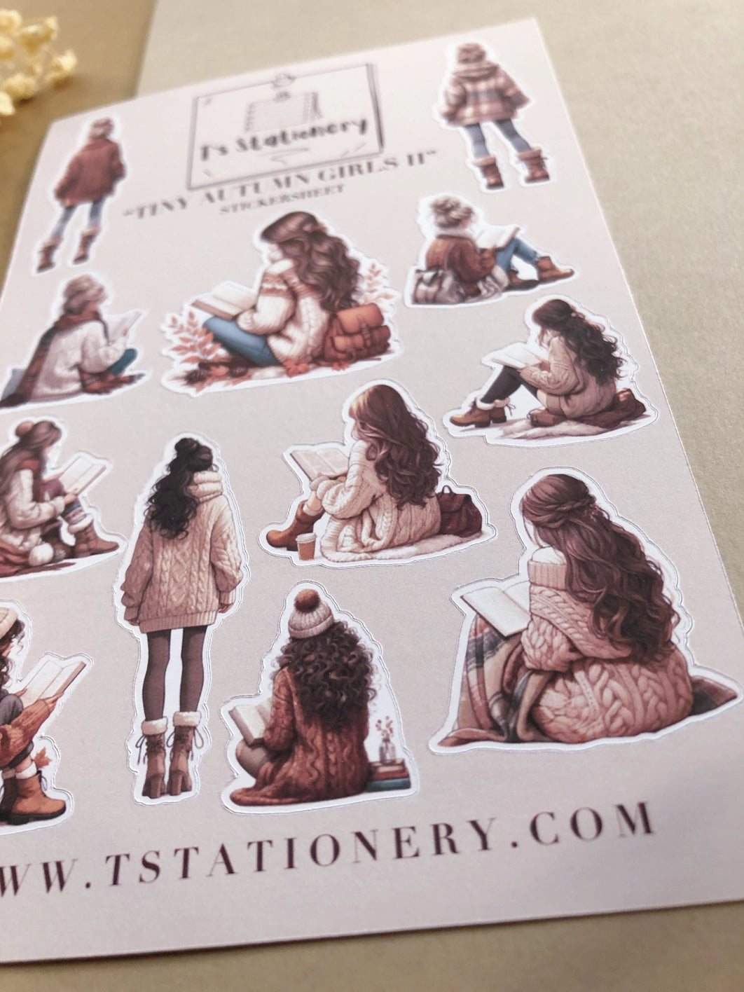 Sticker sheet Autumn Girls II | T's Stationery