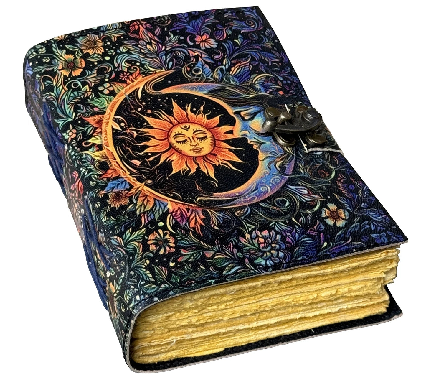 ENNAKKOMYYNNISSÄ! Vintage Leather Journal Notebook Nahkainen Päiväkirja Sun & Moon | Craft Junky Store